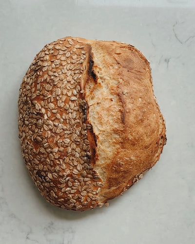 Speltbrød med speltflak
