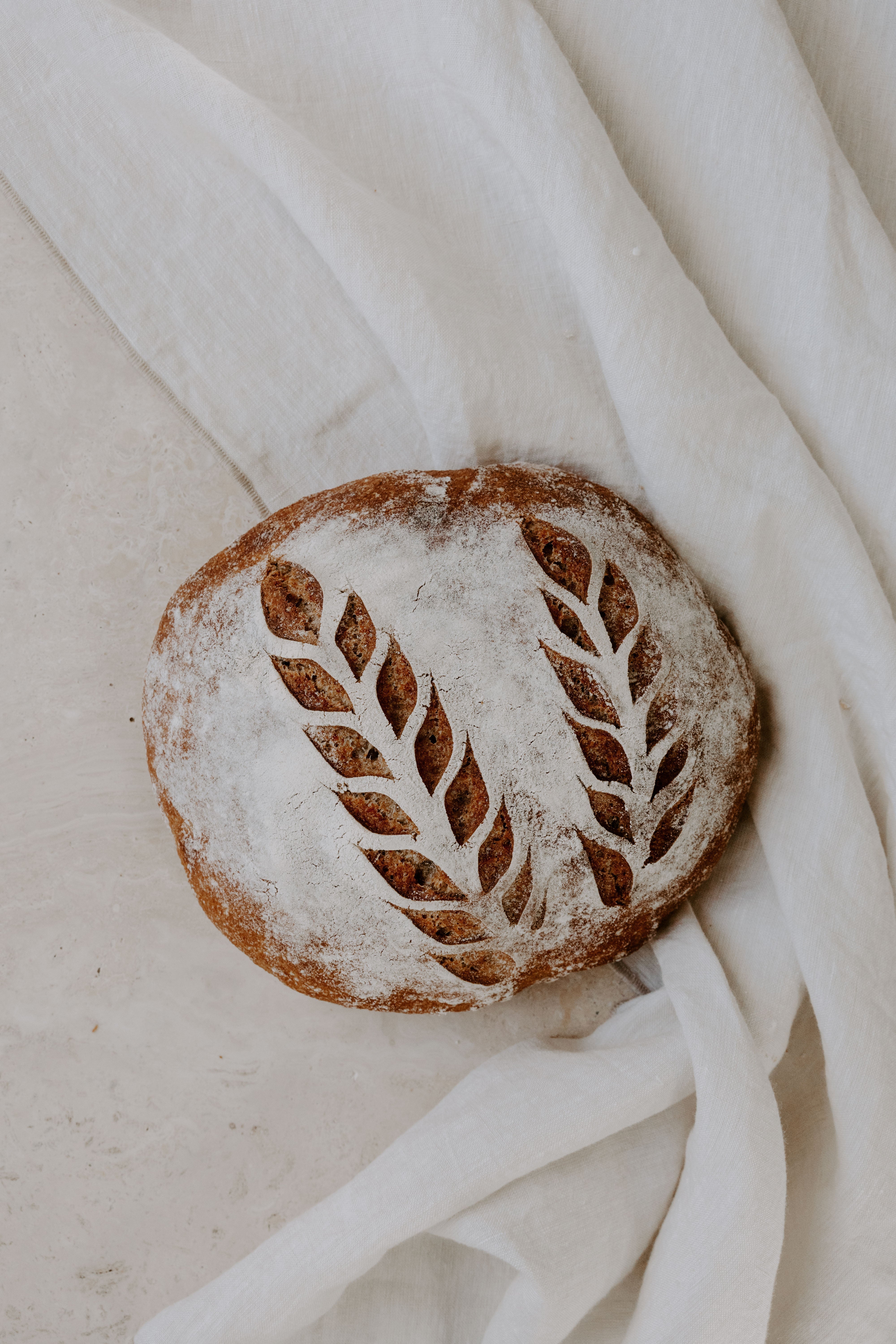 Eltefritt & enkelt grovt surdeigsbrød