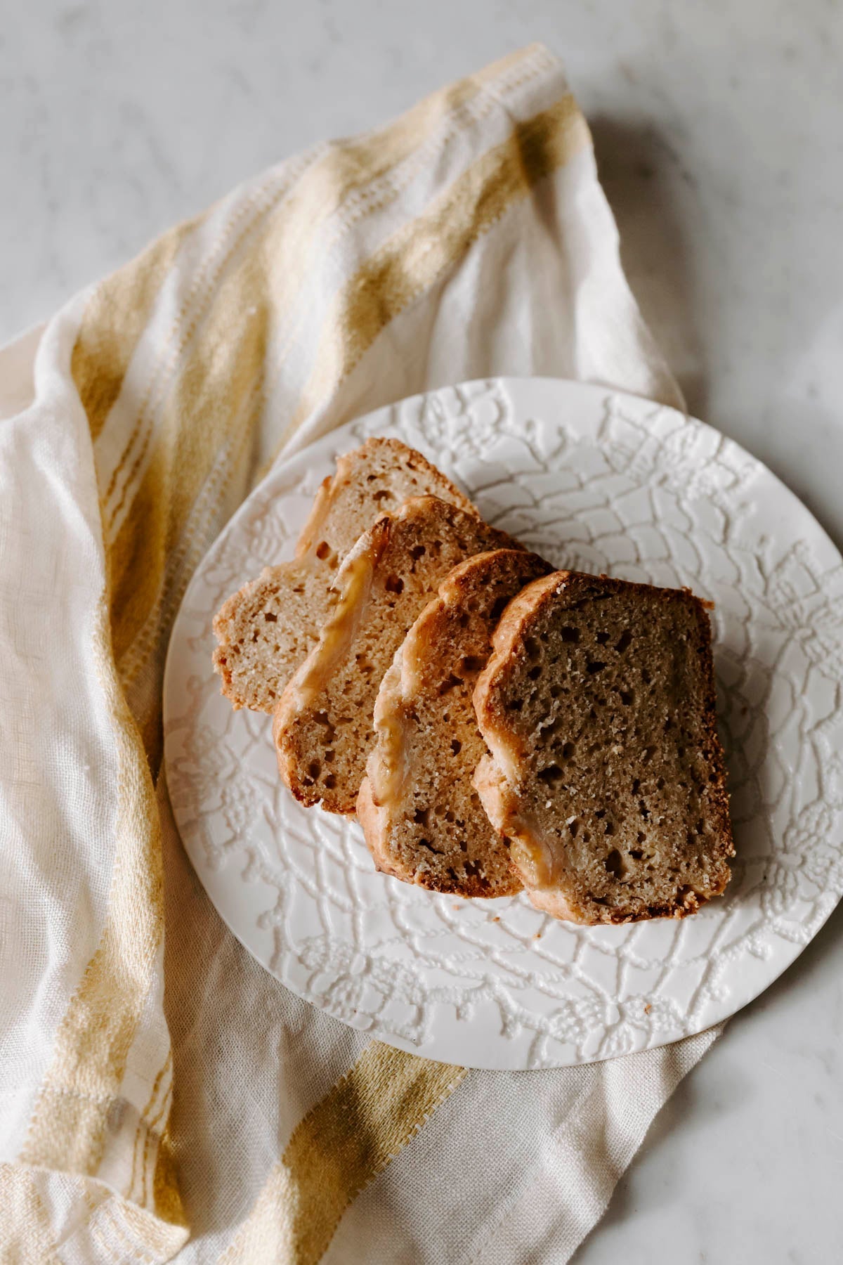 Bananbrød med surdeig