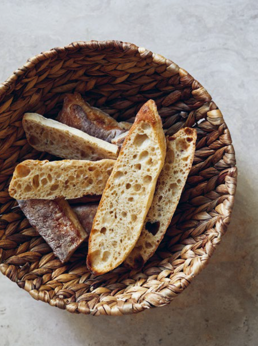 Rustikke baguetter – sprø utenpå, myke inni!
