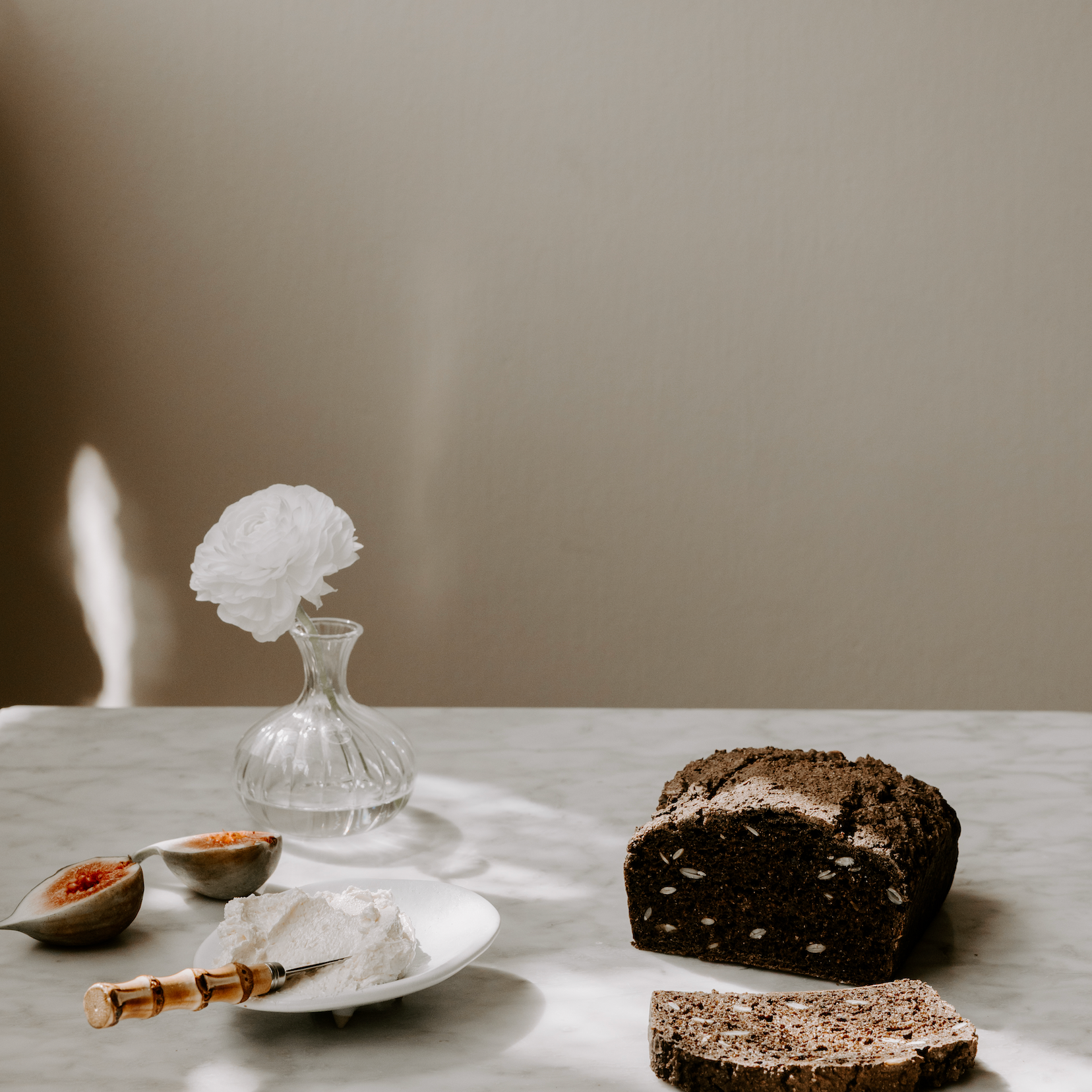 Rugbrød med havre og gresskarfrø