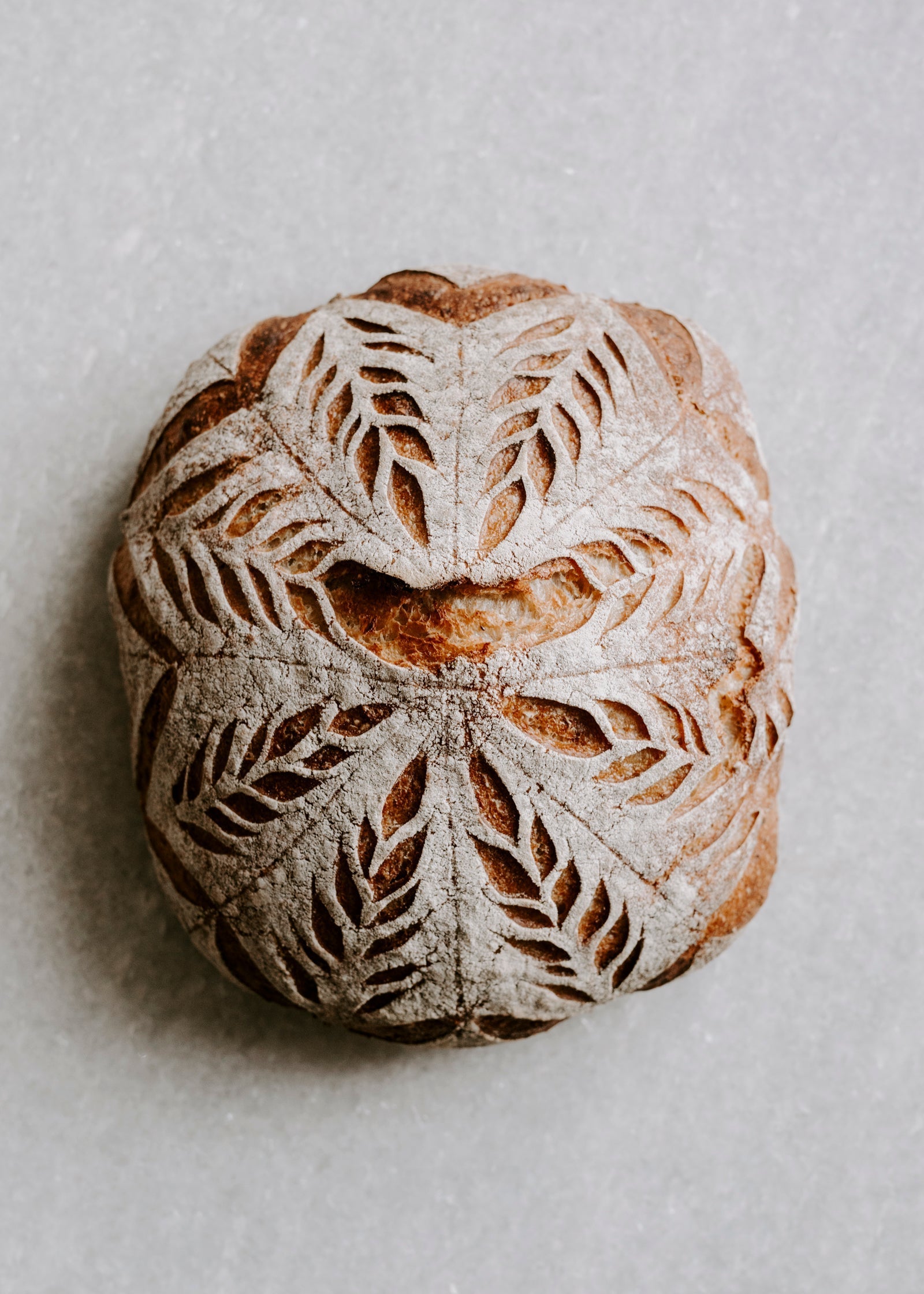 Enkelt grovt surdeigsbrød